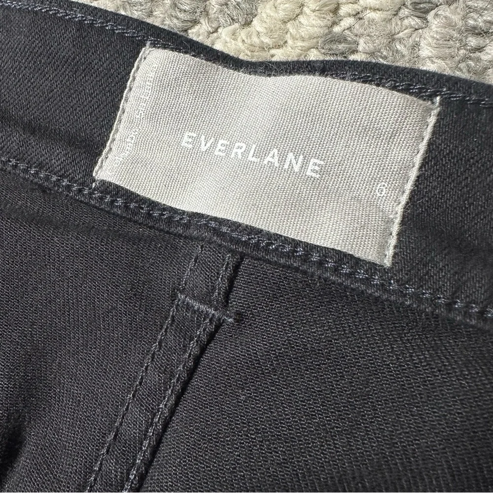 Everlane Black Utility Straight-Leg Crop Pants Size 6 Long / Tall - Picture 4 of 9